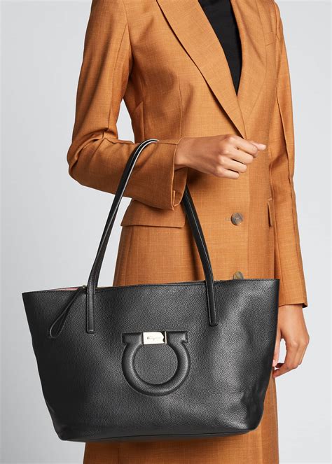 Women's Ferragamo Bags Sale 